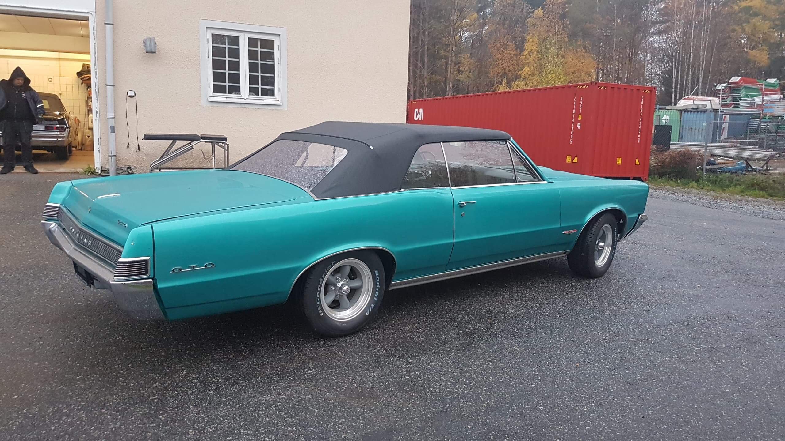 3rd Image of a 1965 PONTIAC GTO