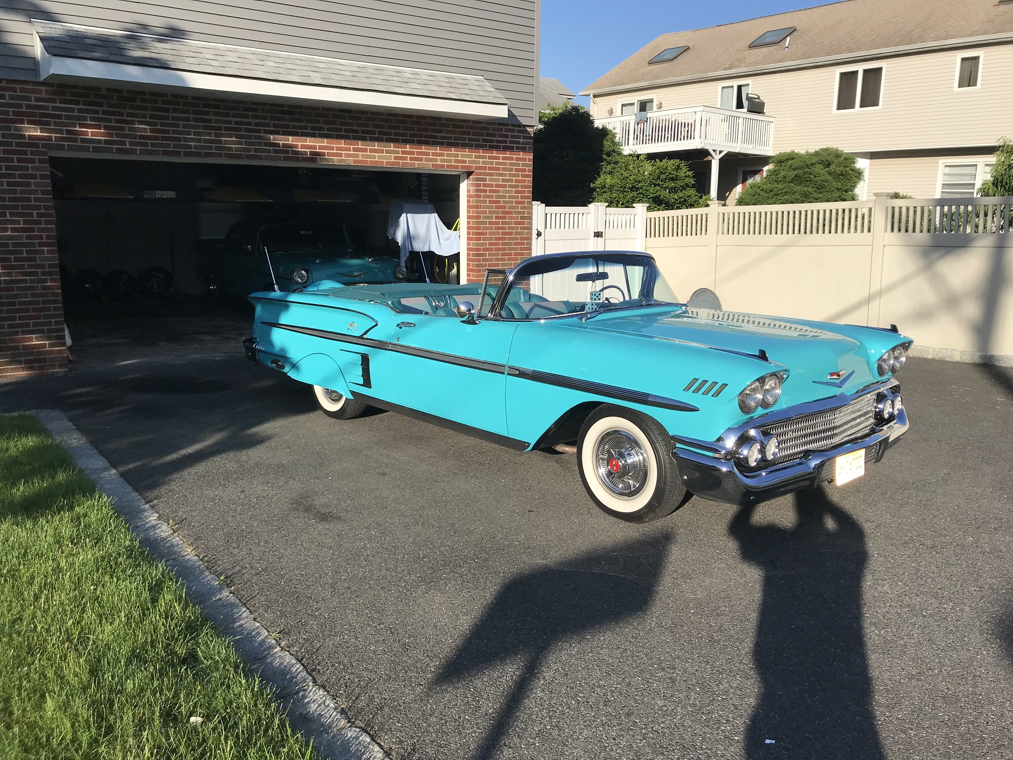 3rd Image of a 1958 CHEVROLET IMPALA