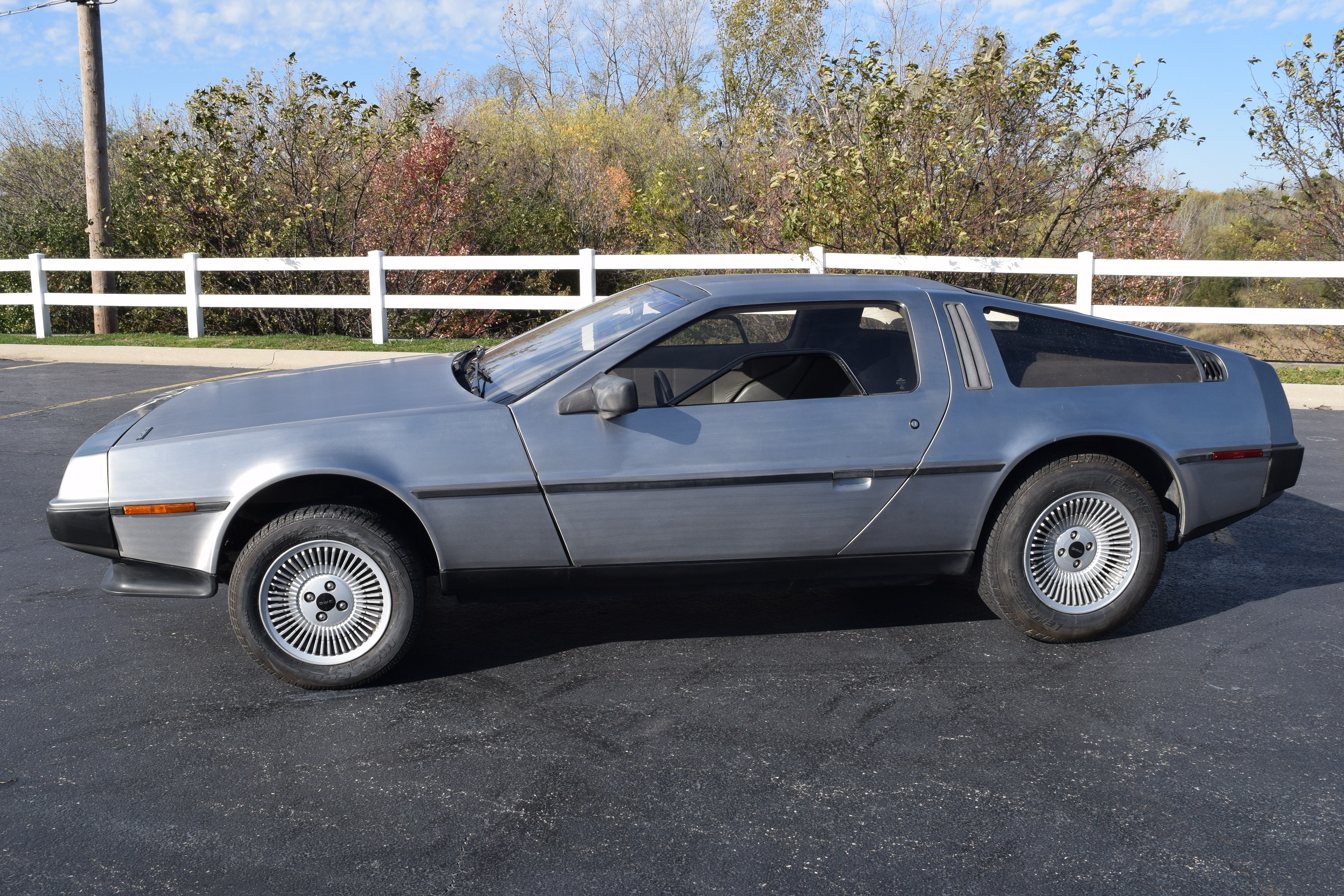 0th Image of a 1983 DELOREAN DMC-12