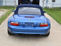 Image 4 of 27 of a 2000 BMW M3
