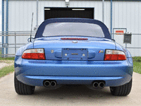 Image 6 of 27 of a 2000 BMW M3