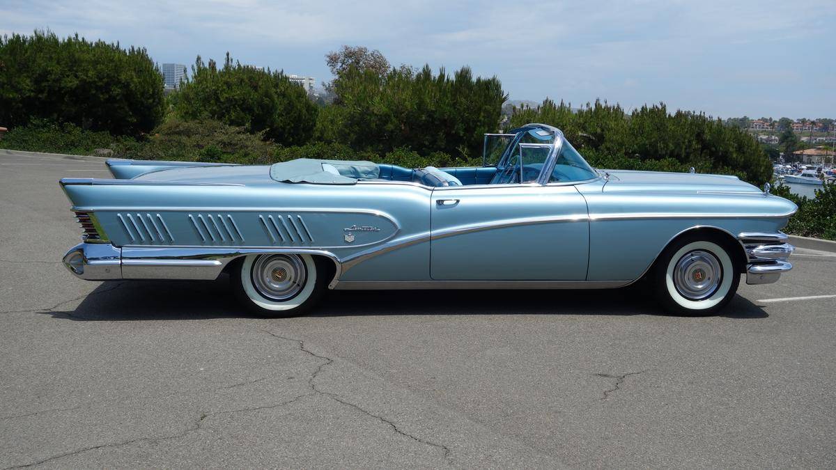2nd Image of a 1958 BUICK LIMITED