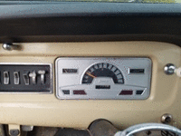 Image 6 of 8 of a 1973 JEEP COMMANDO