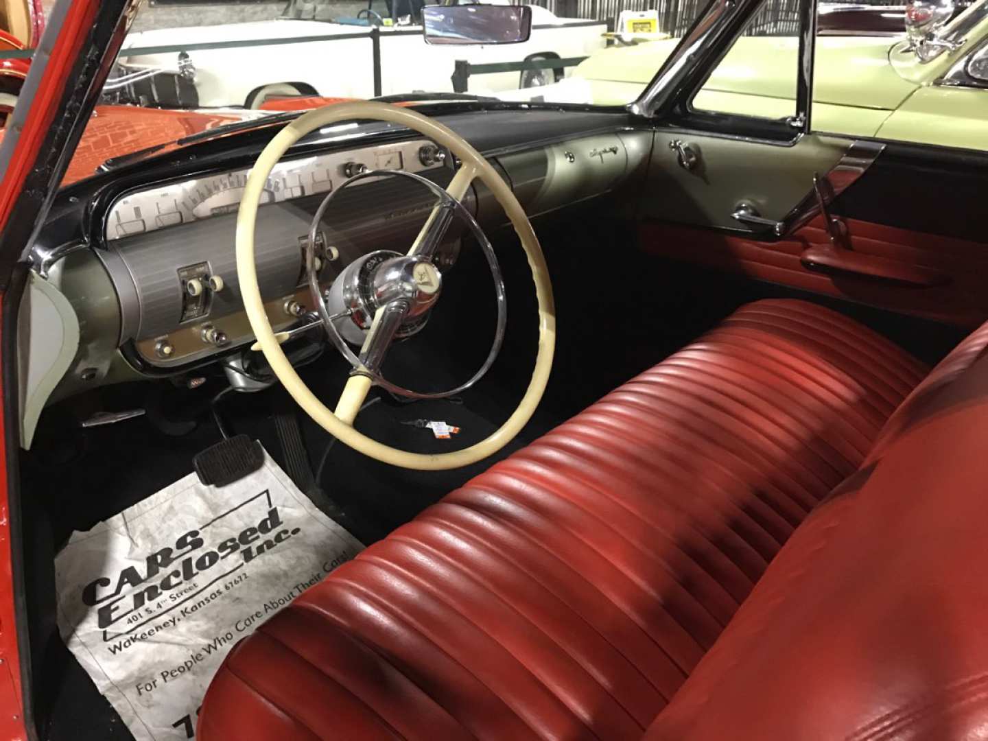 2nd Image of a 1954 LINCOLN CAPRI