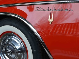 2nd Image of a 1957 STUDEBAKER GOLDEN HAWK