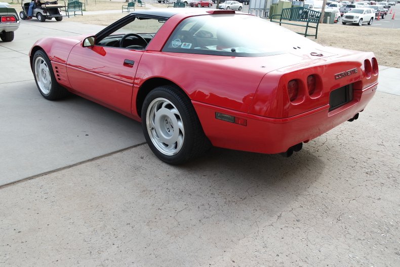 1st Image of a 1991 CHEVROLET CORVETTE ZR1