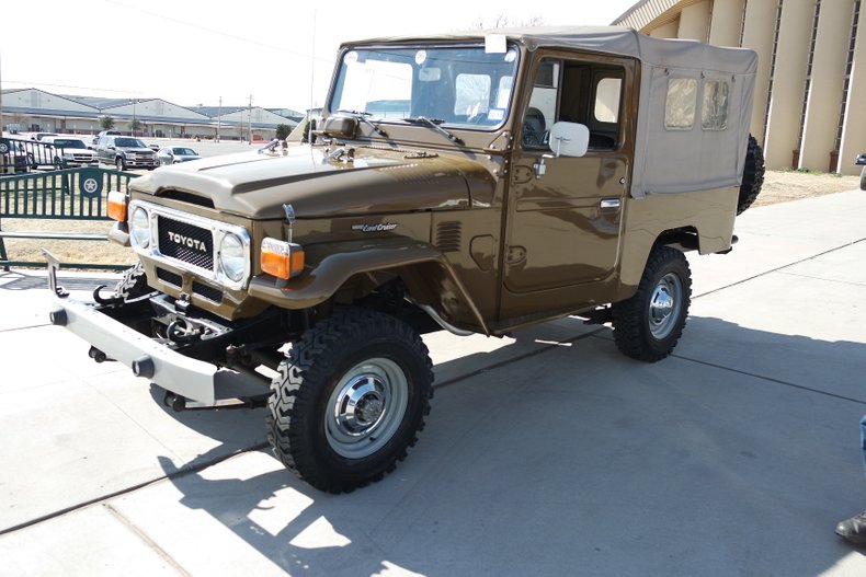 1st Image of a 1980 TOYOTA FJ43 LAND CRUISER