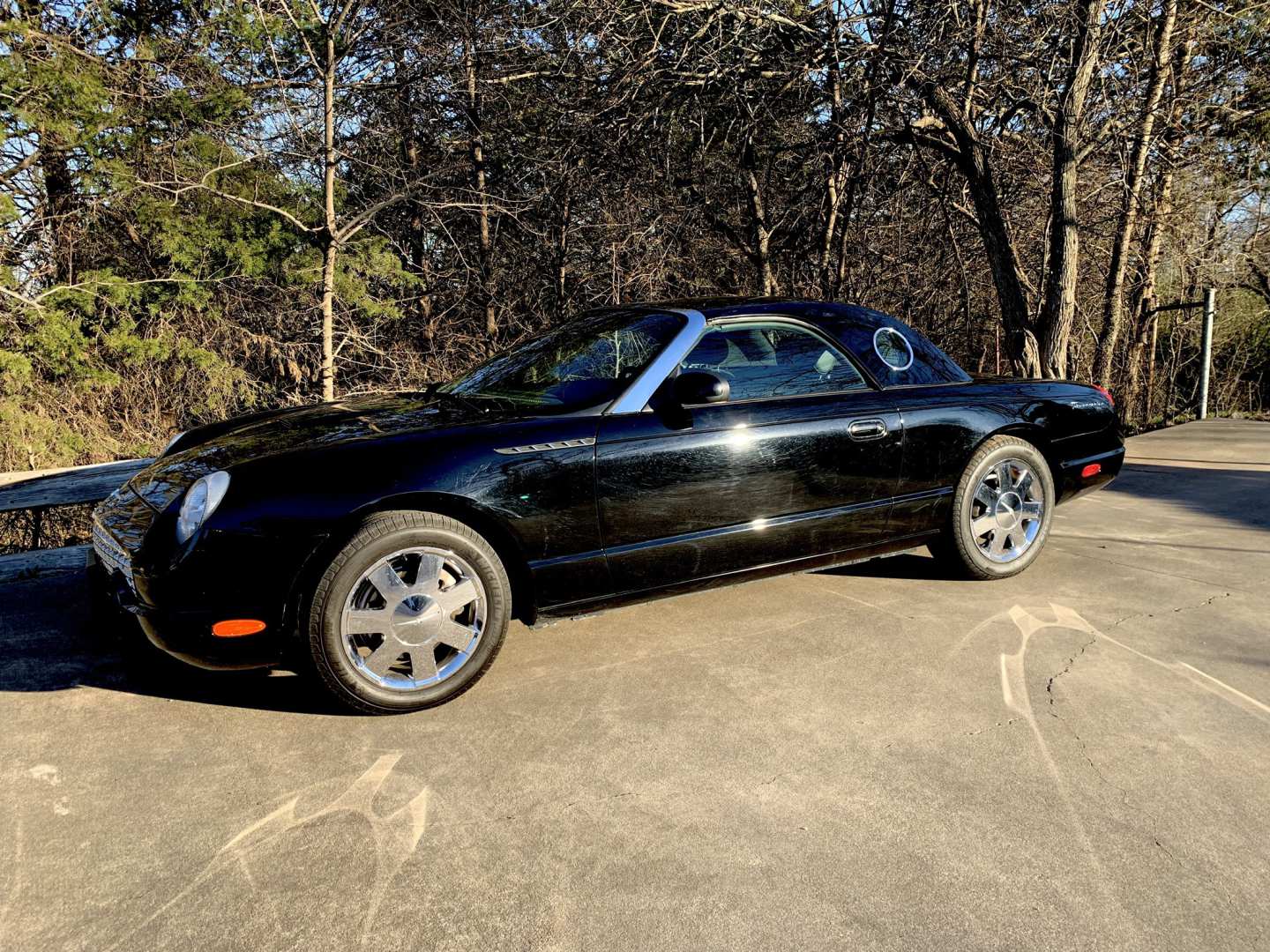 1st Image of a 2002 FORD THUNDERBIRD