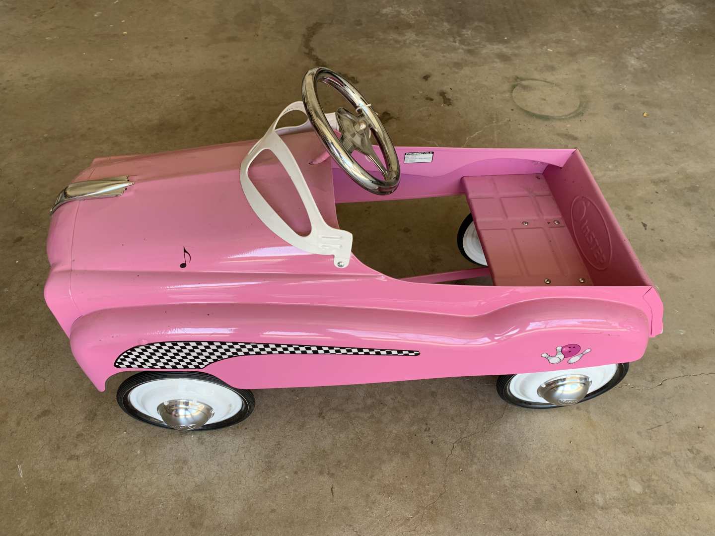 1st Image of a N/A PEDAL CAR