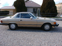 Image 2 of 7 of a 1986 MERCEDES-BENZ 560 560SL