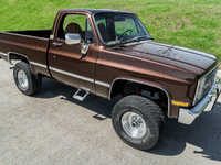 Image 1 of 5 of a 1986 CHEVROLET K-10