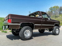 Image 3 of 5 of a 1986 CHEVROLET K-10