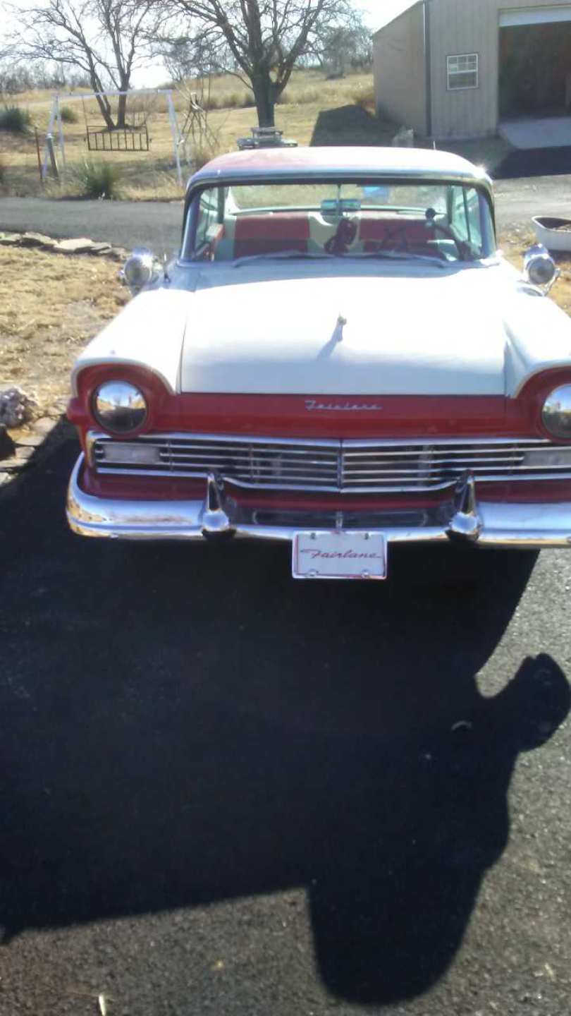 3rd Image of a 1957 FORD FAIRLANE