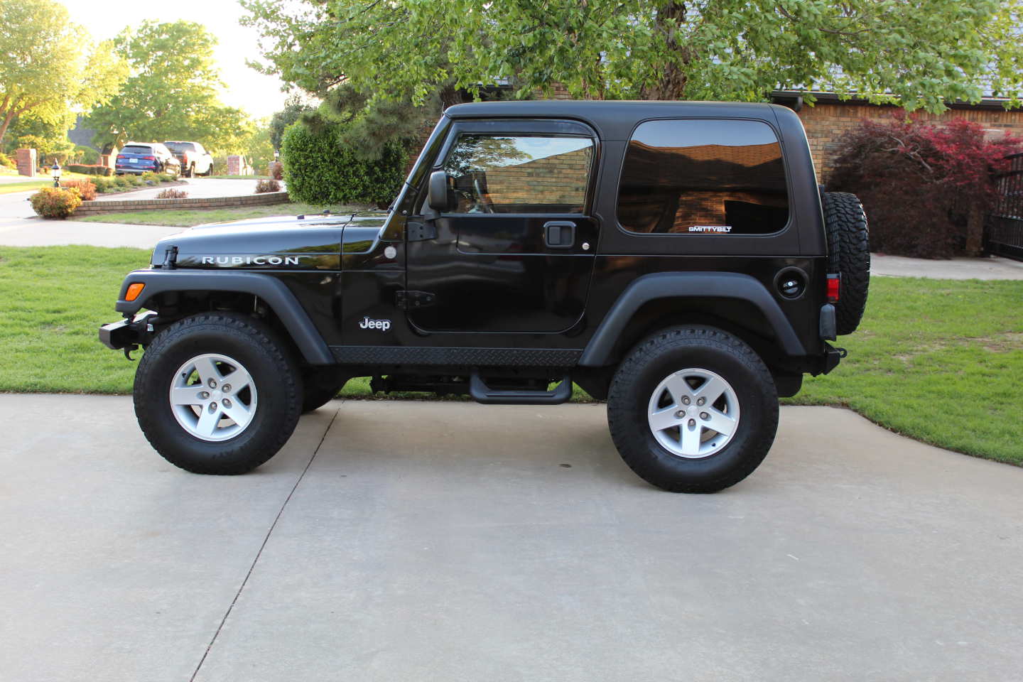 3rd Image of a 2004 JEEP WRANGLER RUBICON