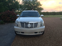 Image 4 of 4 of a 2008 CADILLAC ESCALADE 1500; LUXURY