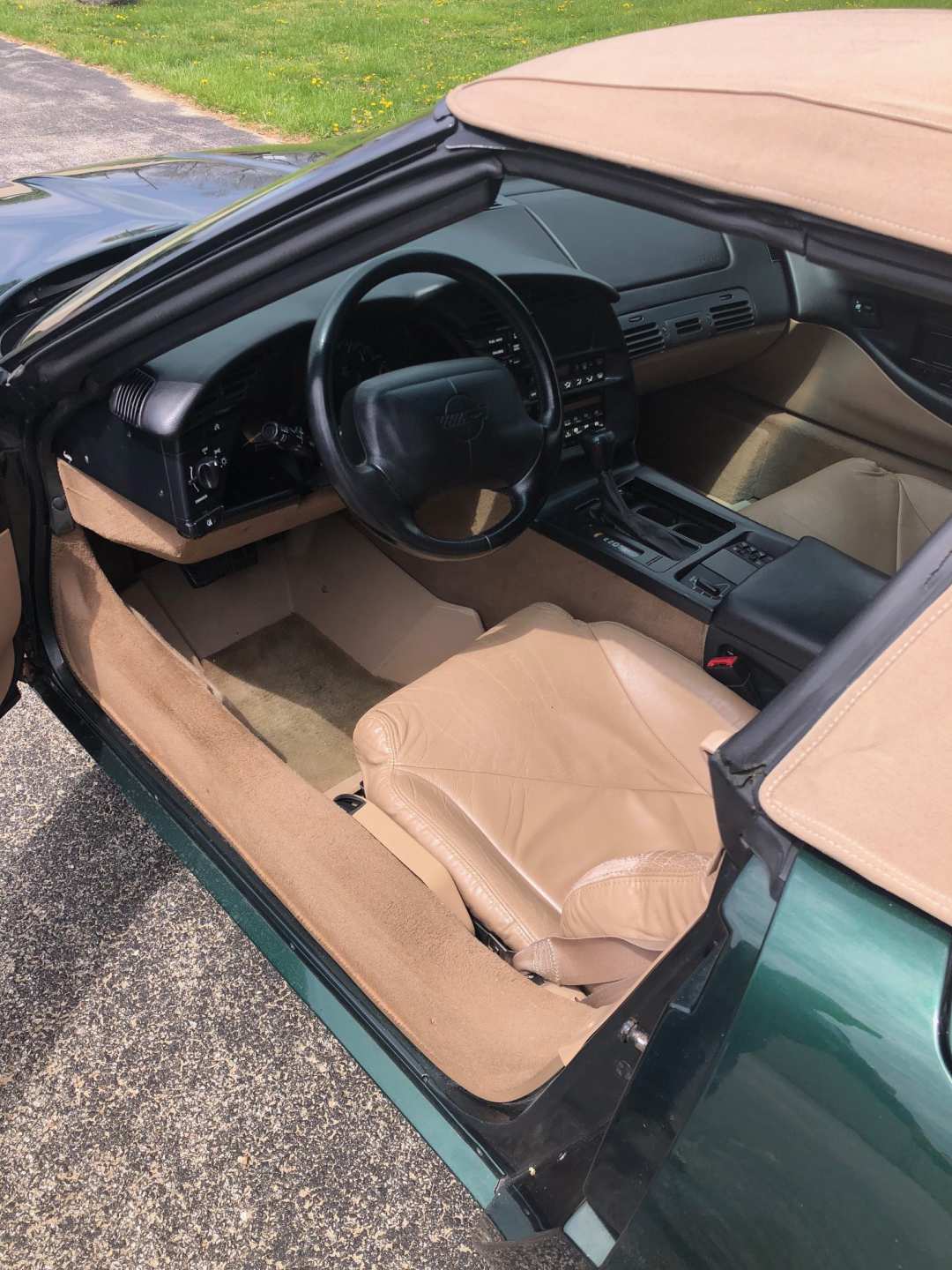 4th Image of a 1995 CHEVROLET CORVETTE