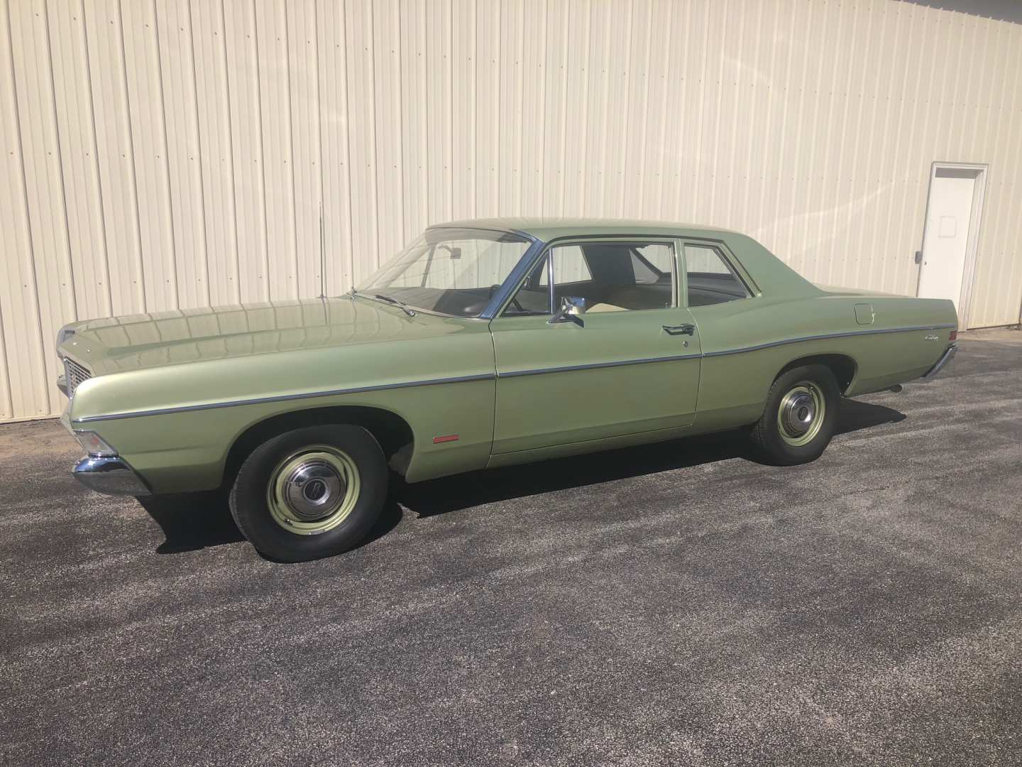1st Image of a 1968 FORD CUSTOM