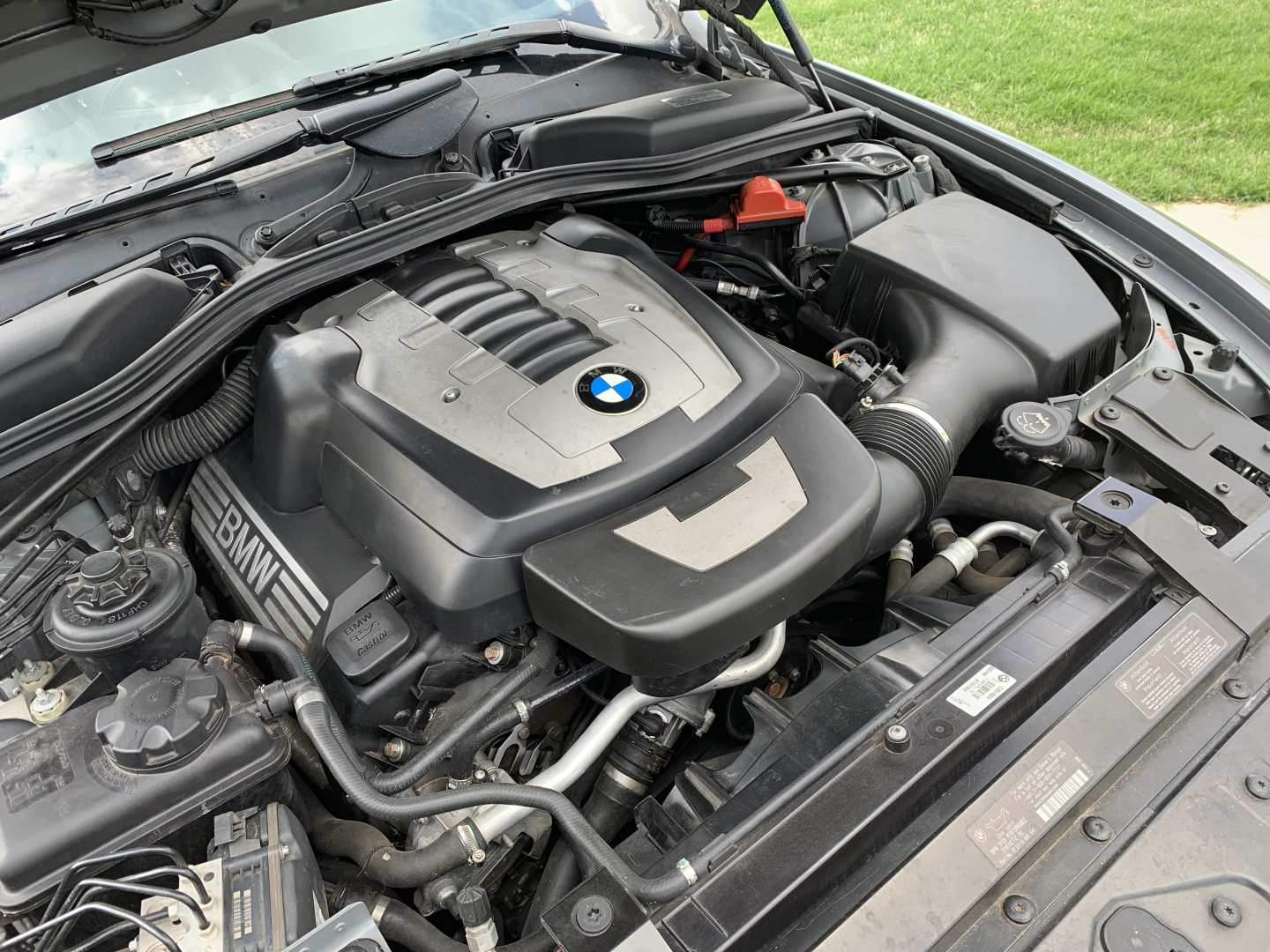 4th Image of a 2008 BMW 650I