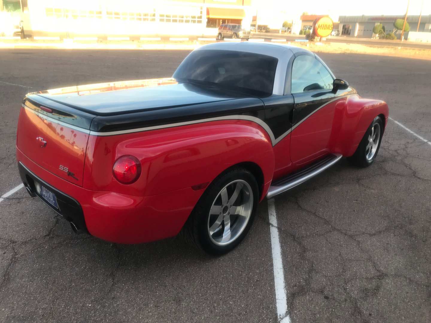 2nd Image of a 2003 CHEVROLET SSR LS