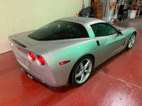 Image 3 of 6 of a 2006 CHEVROLET CORVETTE