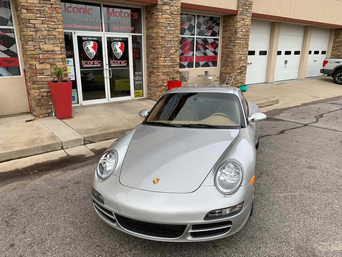 3rd Image of a 2006 PORSCHE 911