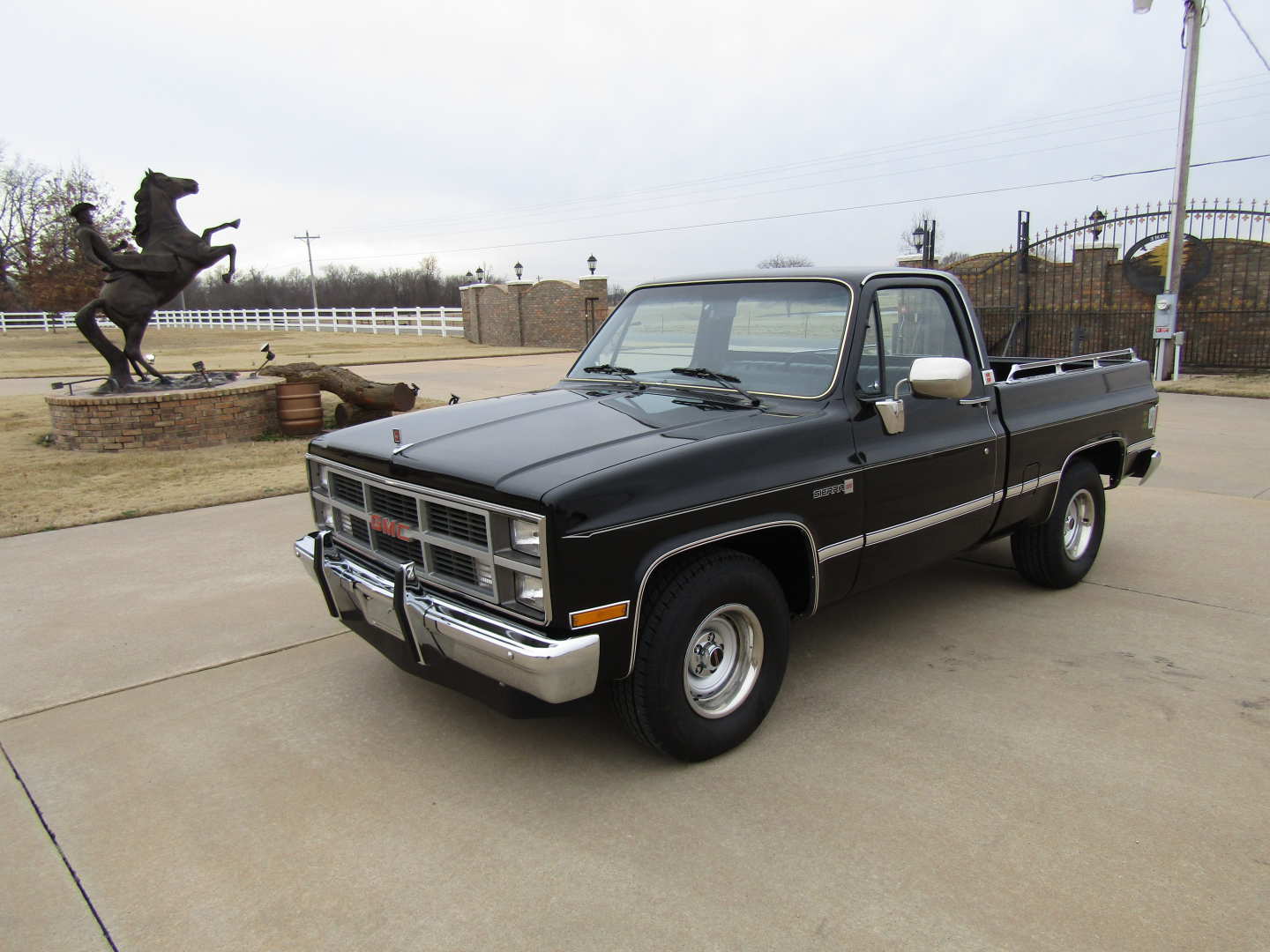 0th Image of a 1984 GMC C1500