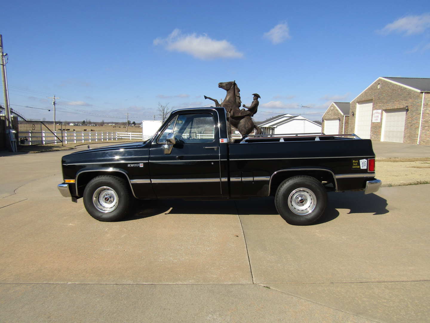 1st Image of a 1984 GMC C1500