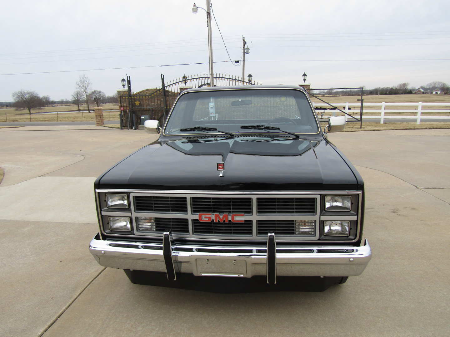 4th Image of a 1984 GMC C1500