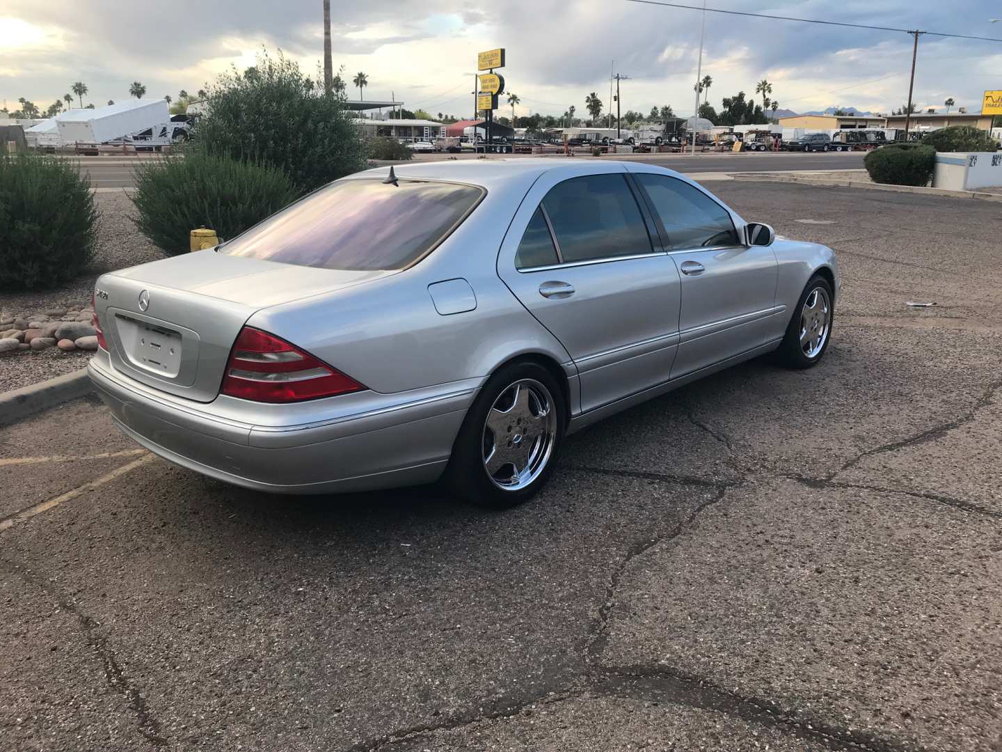 4th Image of a 2002 MERCEDES-BENZ S-CLASS S430