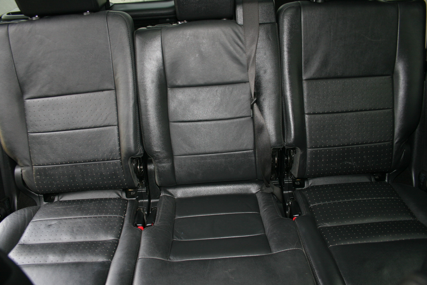 9th Image of a 2006 LAND ROVER LR3