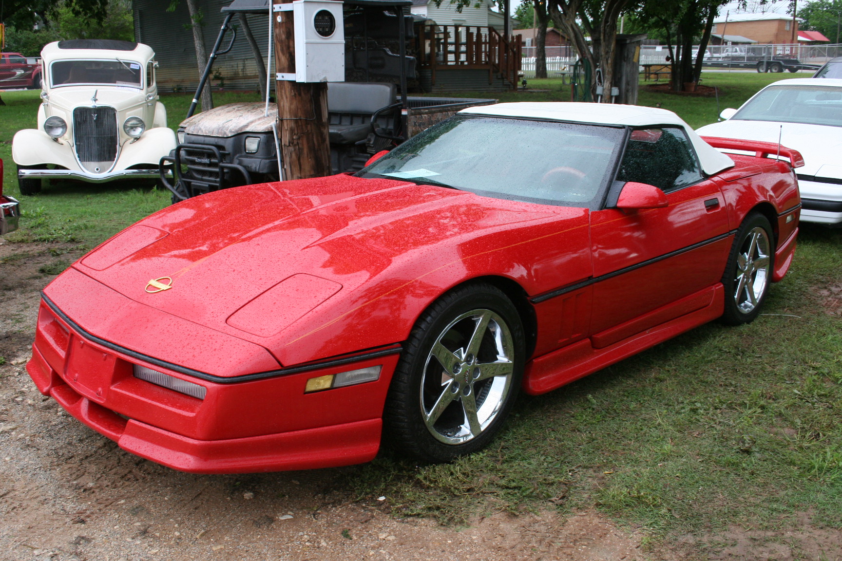 2nd Image of a 1987 CHEVROLET CORVETTE