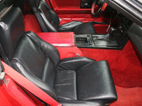 Image 6 of 8 of a 1987 CHEVROLET CORVETTE
