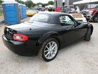 Image 9 of 10 of a 2010 MAZDA MX-5 MIATA TOURING HARD TOP