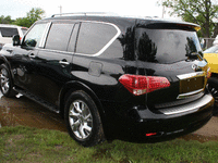 Image 12 of 14 of a 2012 INFINITI QX56