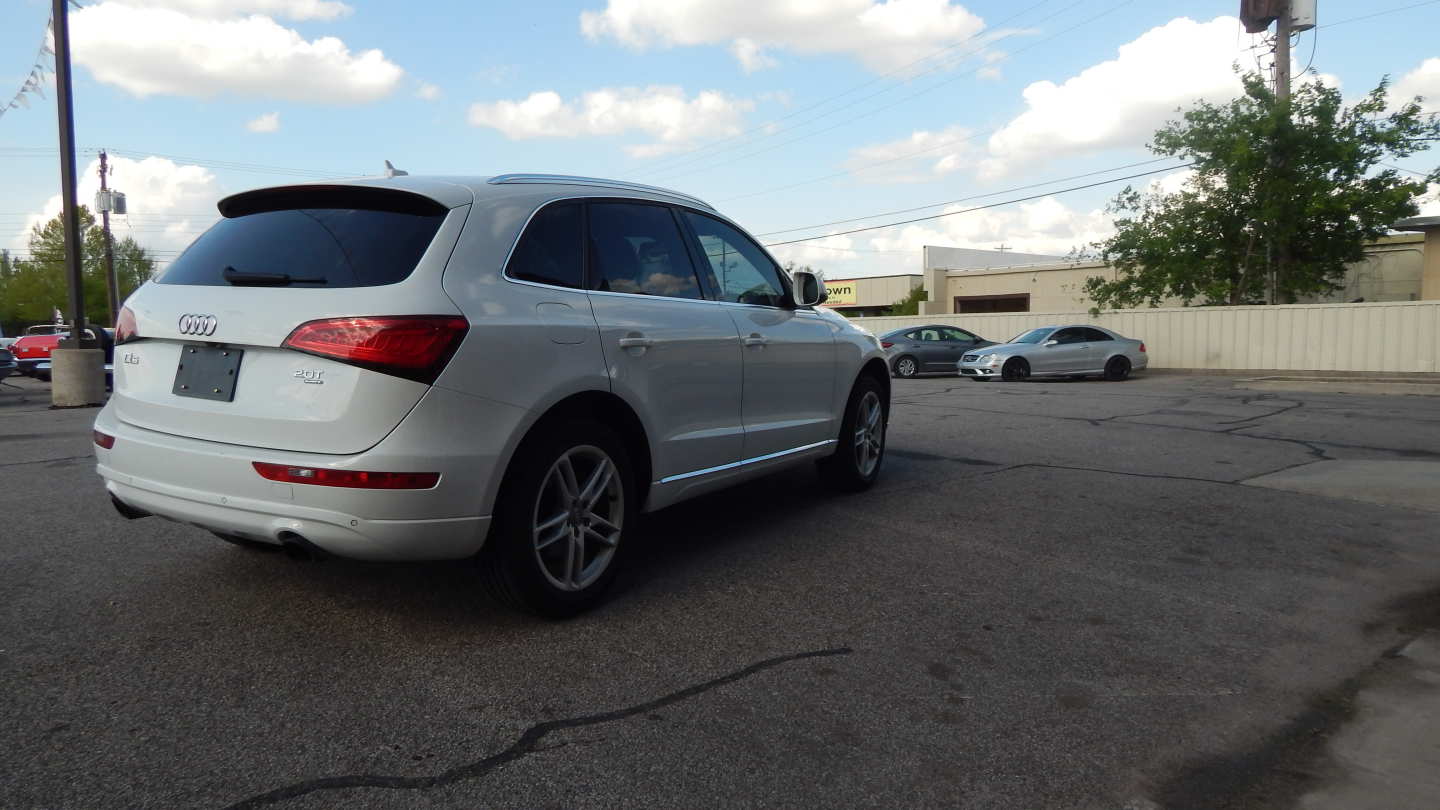 5th Image of a 2013 AUDI Q5 PREMIUM PLUS