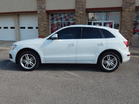 Image 3 of 13 of a 2013 AUDI Q5 PREMIUM PLUS