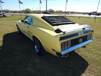 Image 18 of 42 of a 1970 FORD MUSTANG MACH I