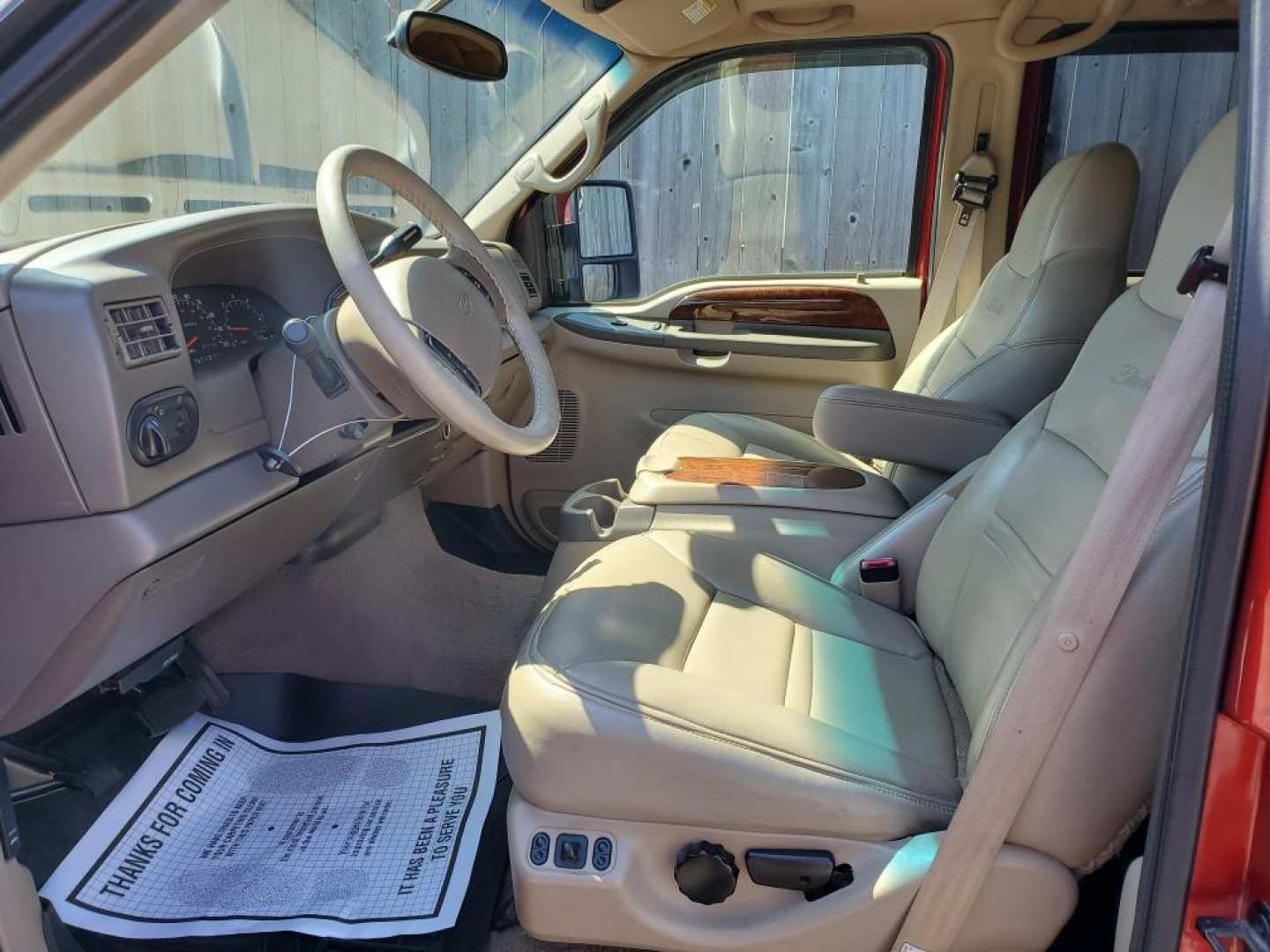 3rd Image of a 2000 FORD EXCURSION
