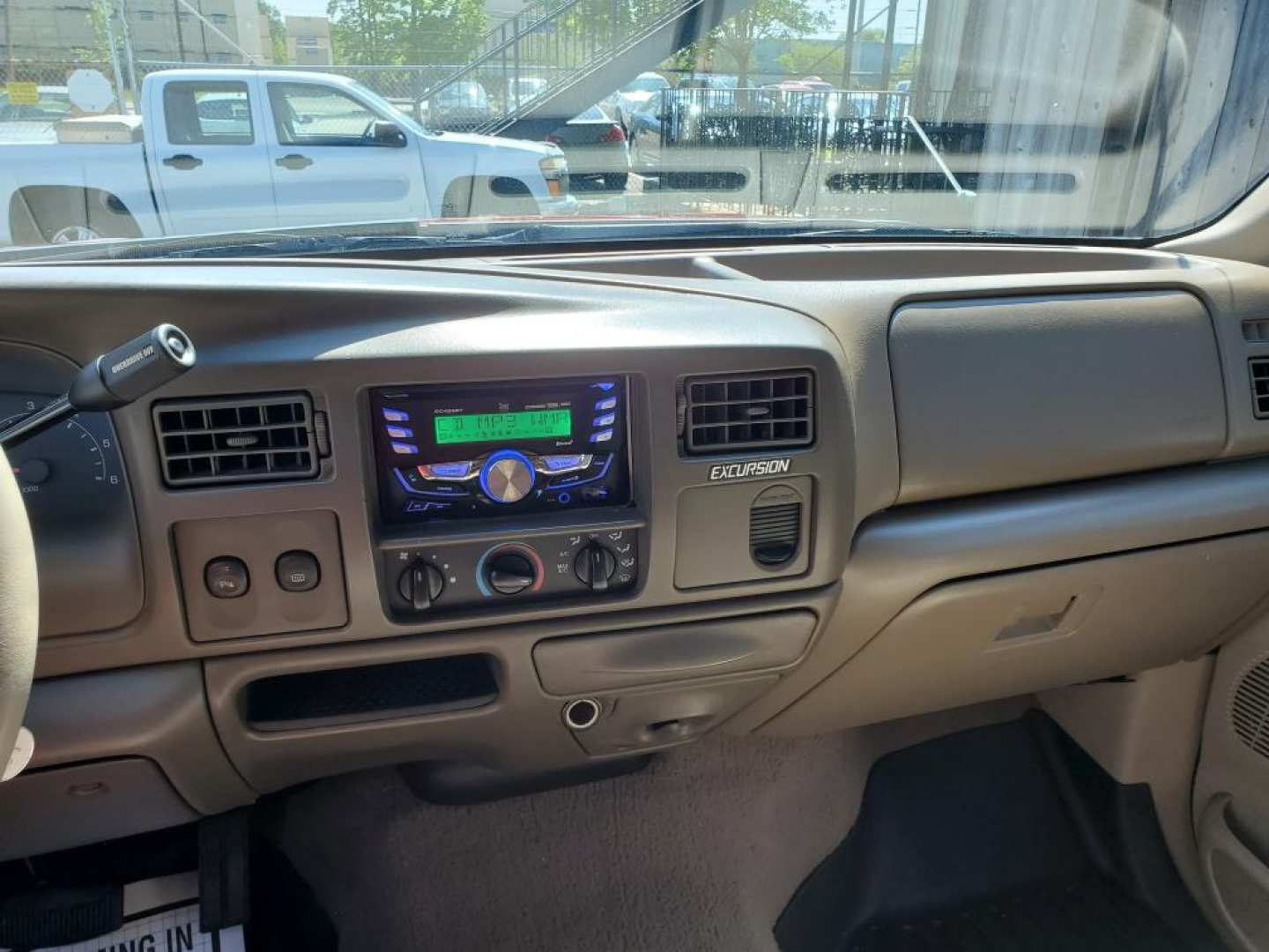 5th Image of a 2000 FORD EXCURSION