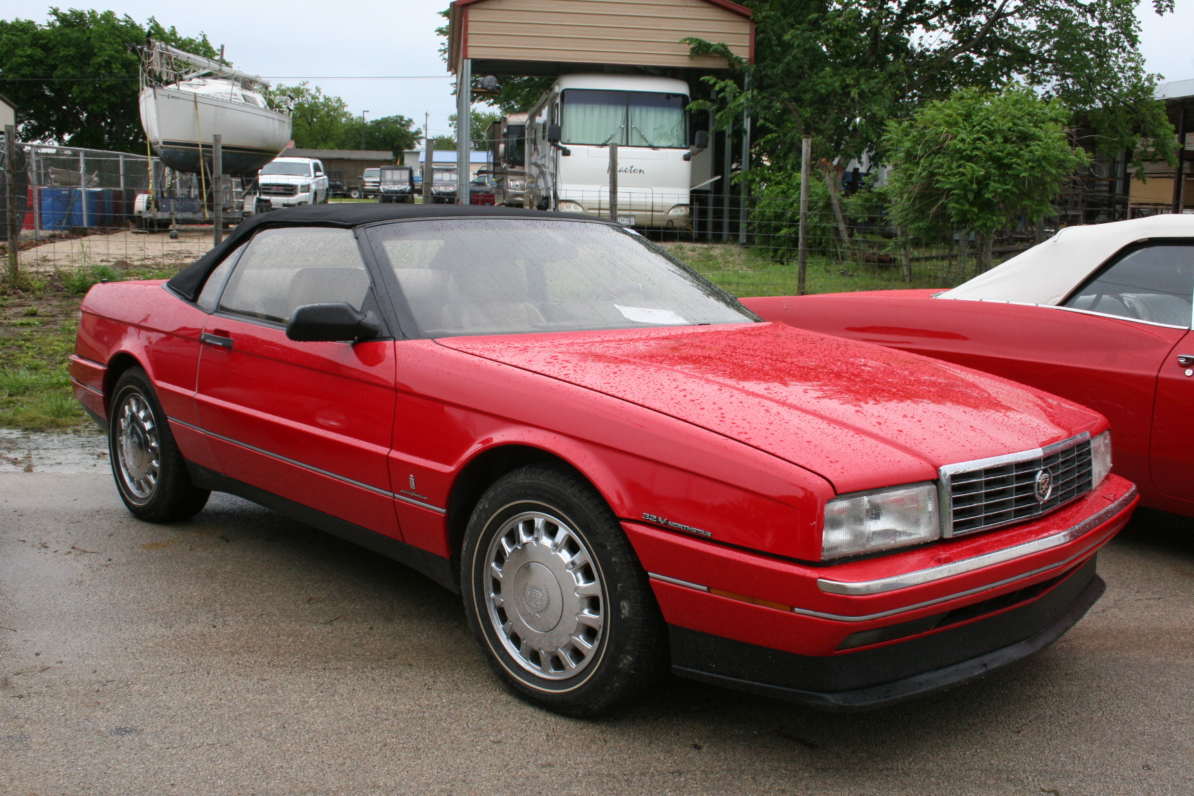 2nd Image of a 1993 CADILLAC ALLANTE