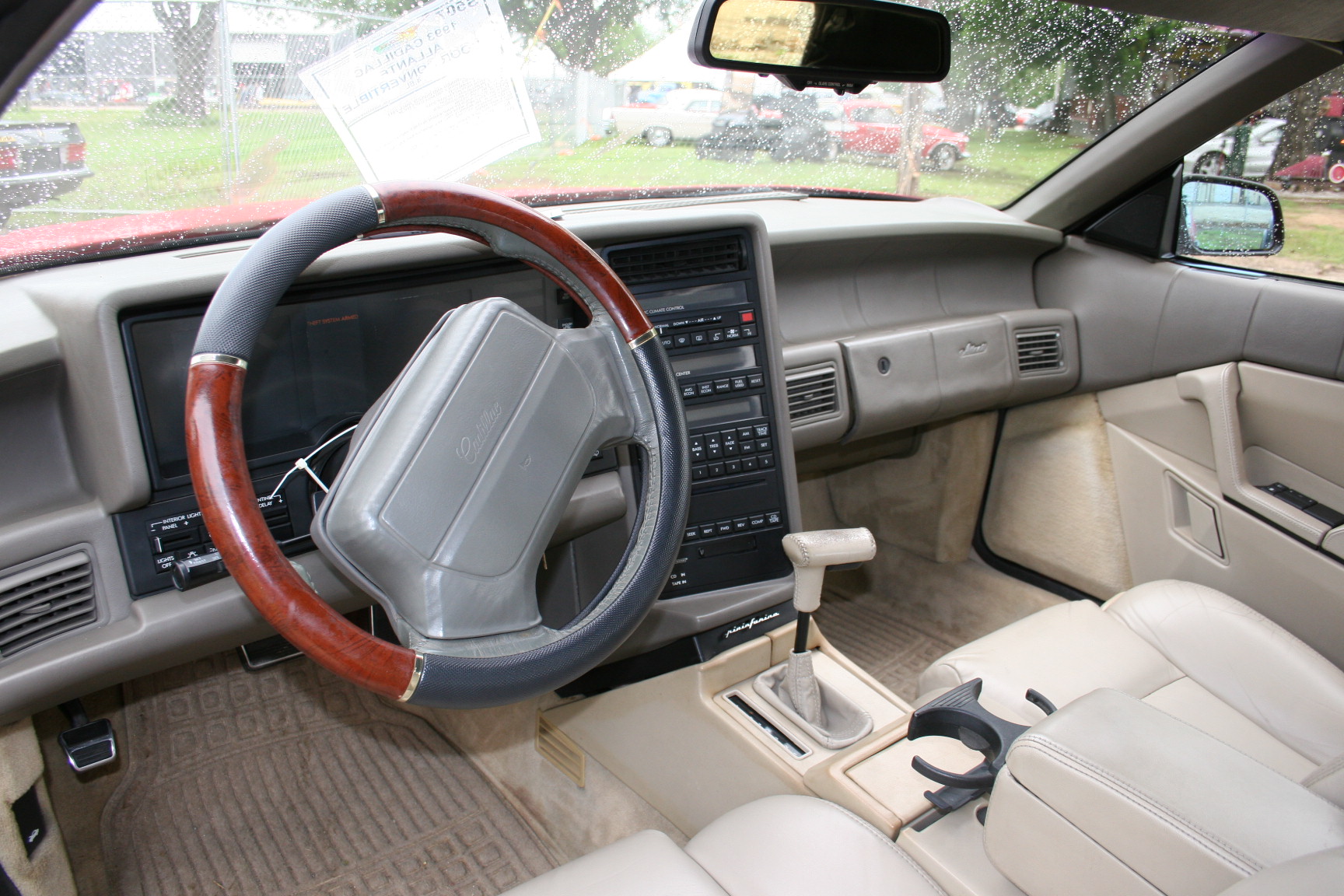 5th Image of a 1993 CADILLAC ALLANTE