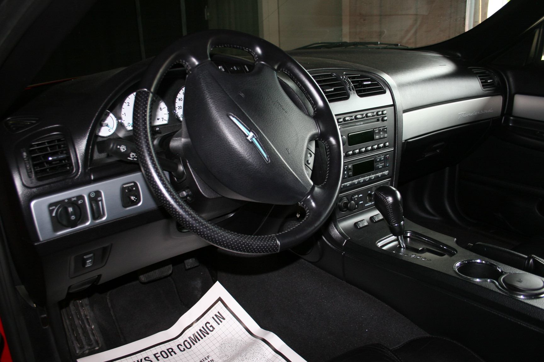 3rd Image of a 2005 FORD THUNDERBIRD
