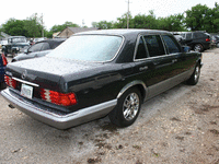 Image 7 of 8 of a 1987 MERCEDES-BENZ 560 560SEL