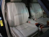 Image 10 of 16 of a 2007 LEXUS RX 400H