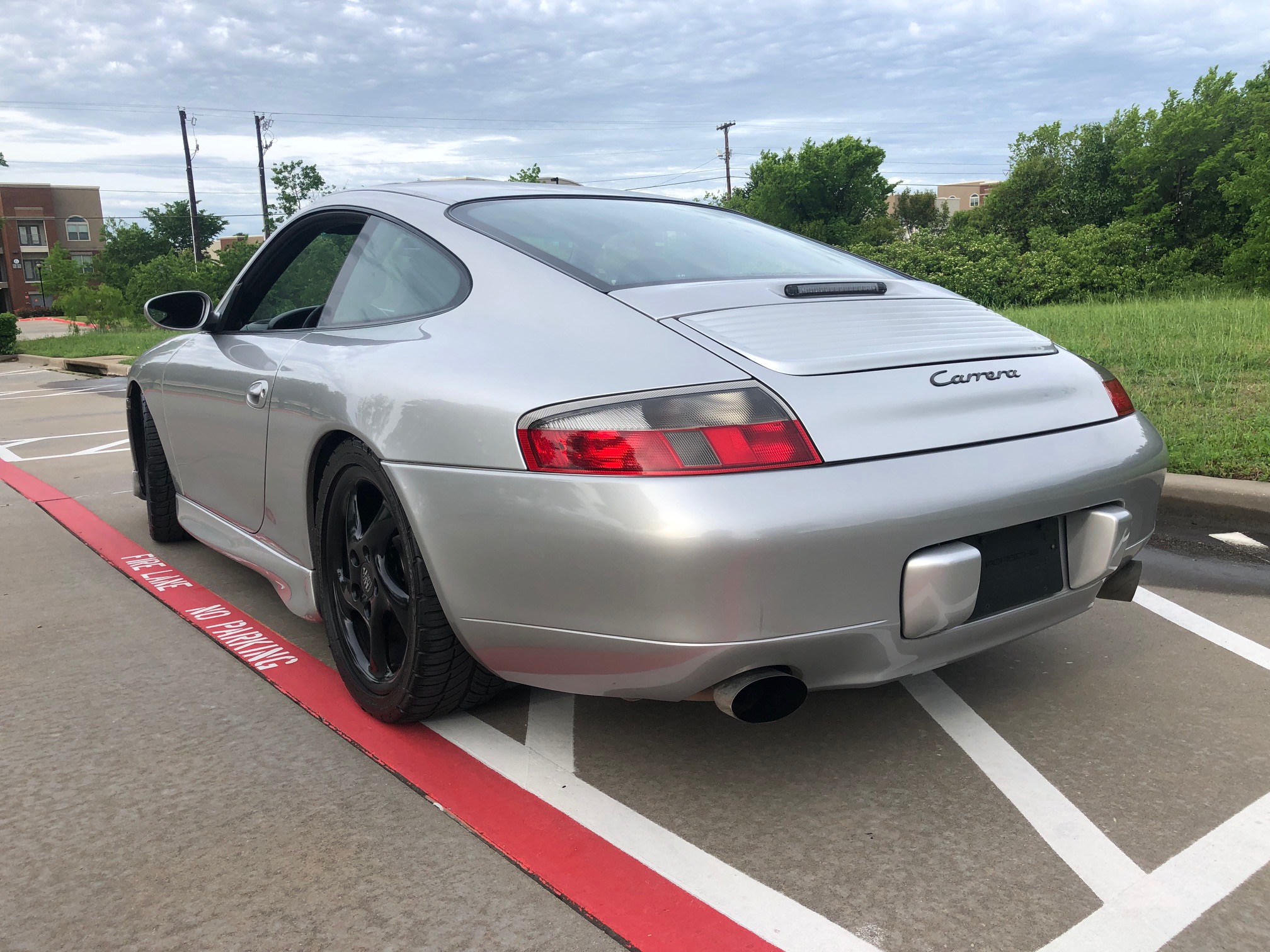 5th Image of a 2001 PORSCHE 911 COUPE