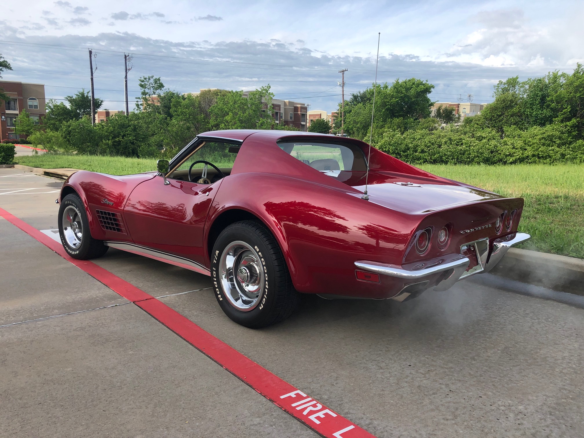 2nd Image of a 1970 CHEVROLET CORVETTE