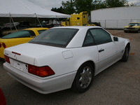 Image 10 of 12 of a 1994 MERCEDES-BENZ SL500