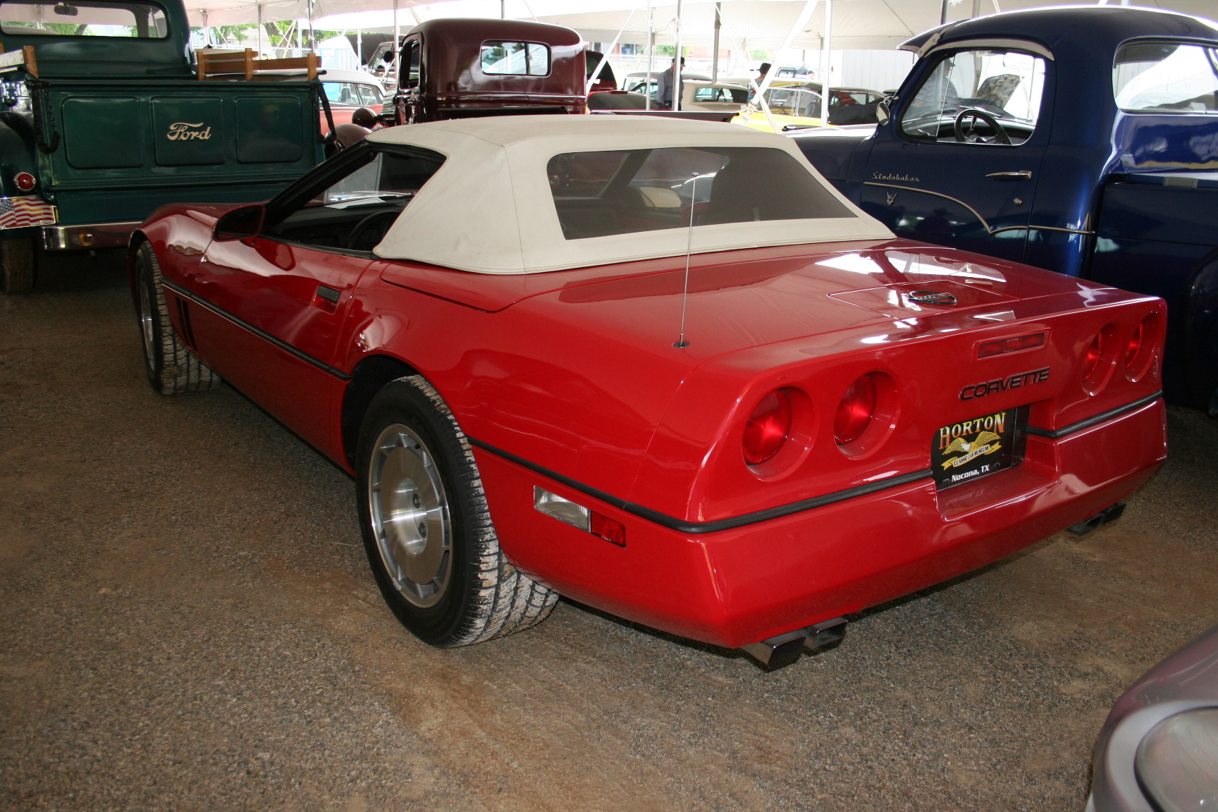 7th Image of a 1986 CHEVROLET CORVETTE