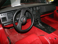 Image 4 of 9 of a 1986 CHEVROLET CORVETTE