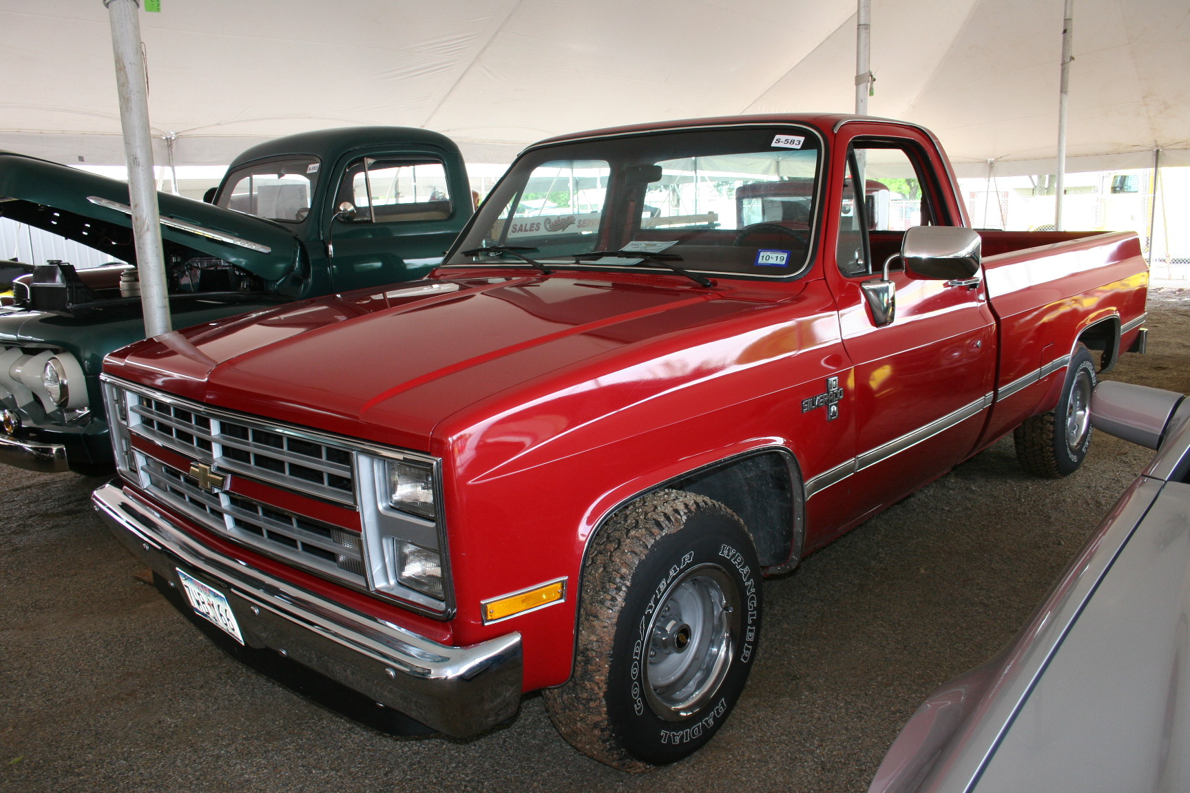 1st Image of a 1986 CHEVROLET C10